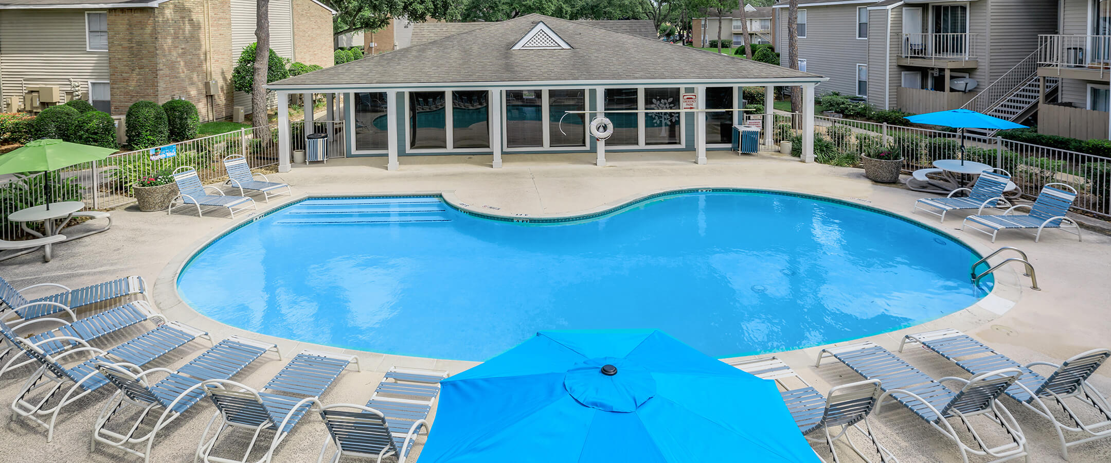 Riveraine Apartments